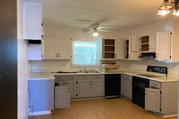 Kitchen 4